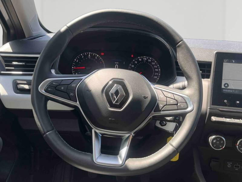 Renault Clio V
