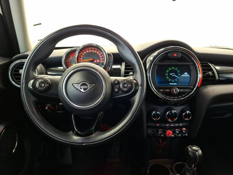 Mini F55 LCI