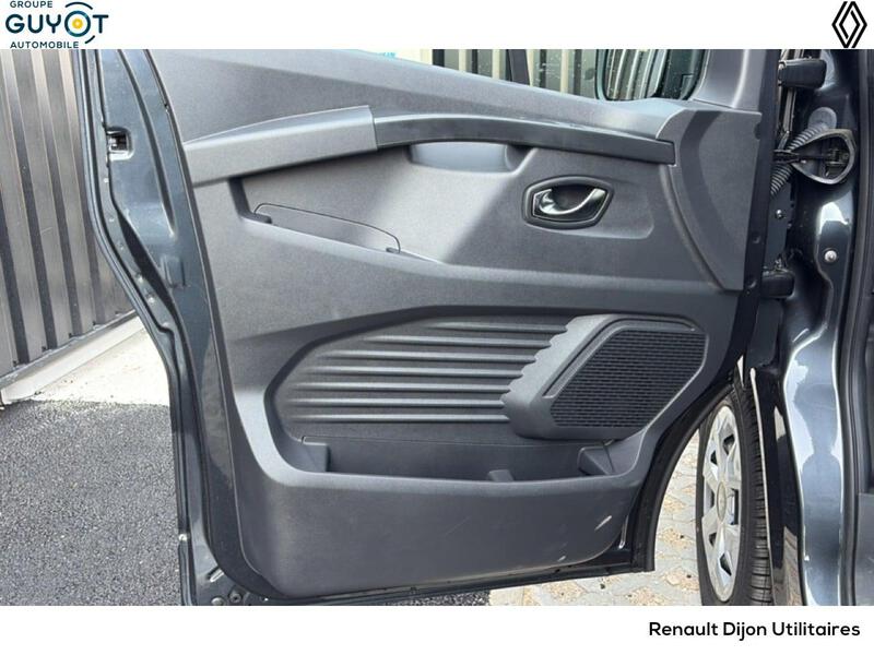 Renault Trafic Combi