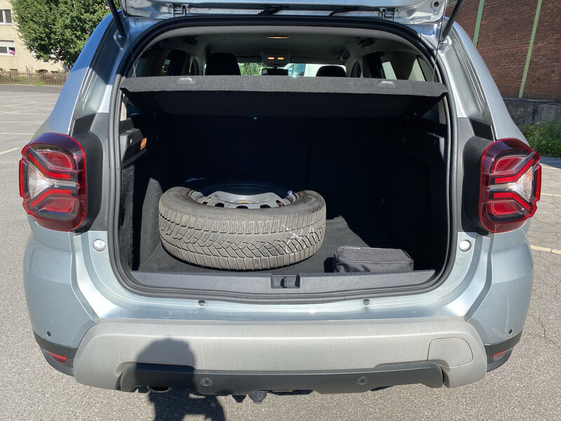Fahrzeugabbildung Duster Navi 360° Bild 9 von 20