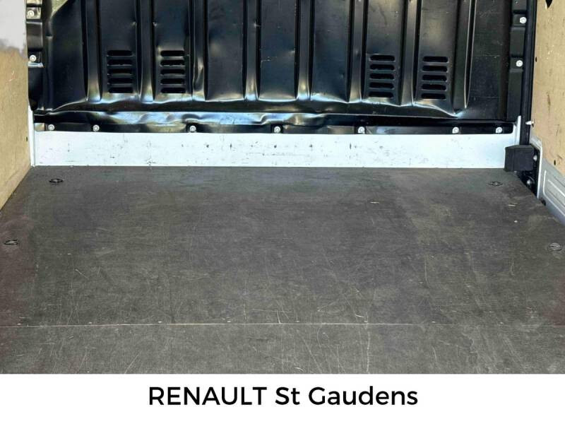 Renault Master III