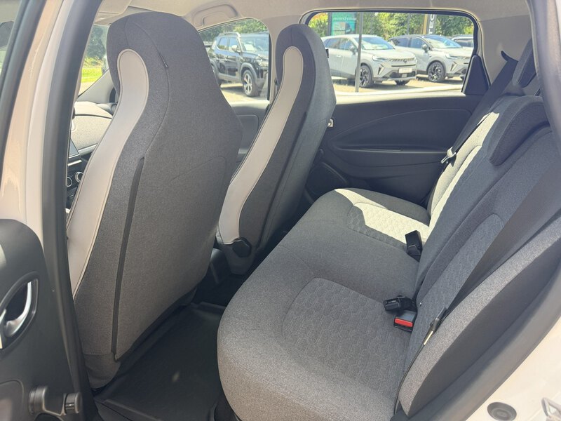 Fahrzeugabbildung Zoe E-Tech 100% el. ZO Bild 7 von 9