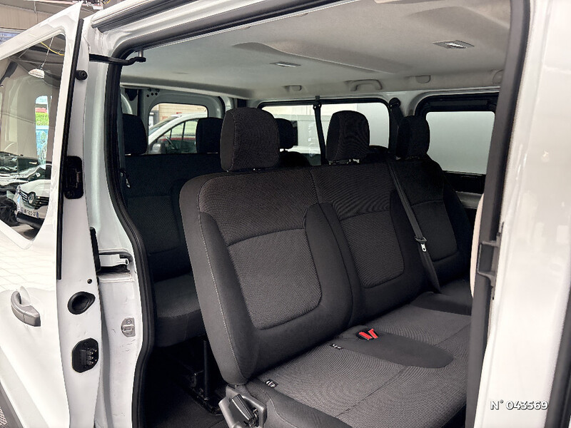 Renault Trafic Combi