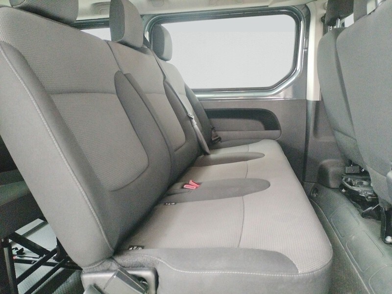 Renault Trafic Combi