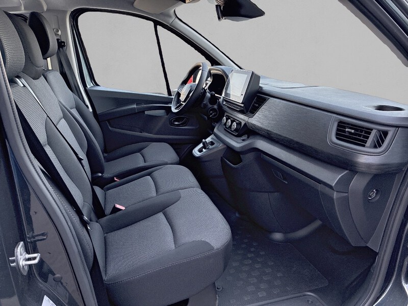 Renault Trafic Combi