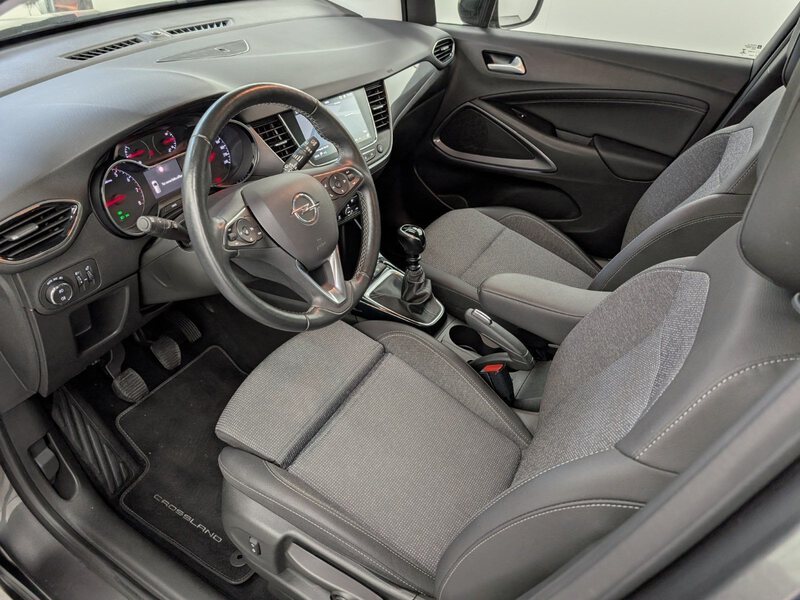 Fahrzeugabbildung Crossland 1.2 Turbo Elegance LED Navi Bild 31 von 32