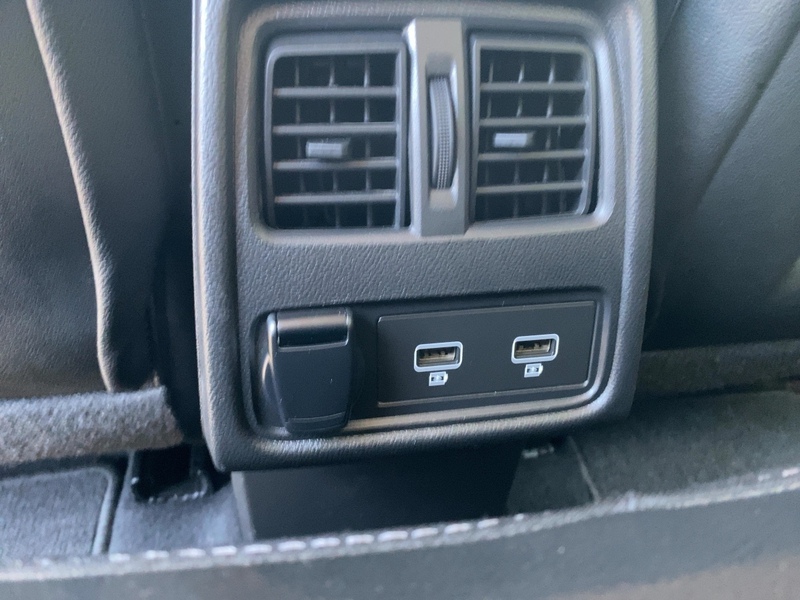 Fahrzeugabbildung Captur AHK abnehmbar Bild 13 von 21