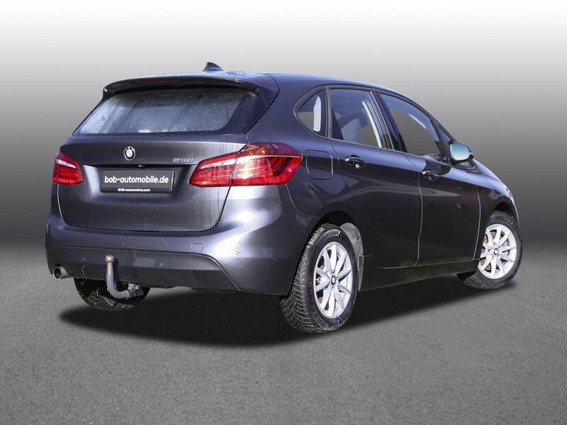 Fahrzeugabbildung 218 Active Tourer NAVI SHZ PDC BT AHK Bild 2 von 15