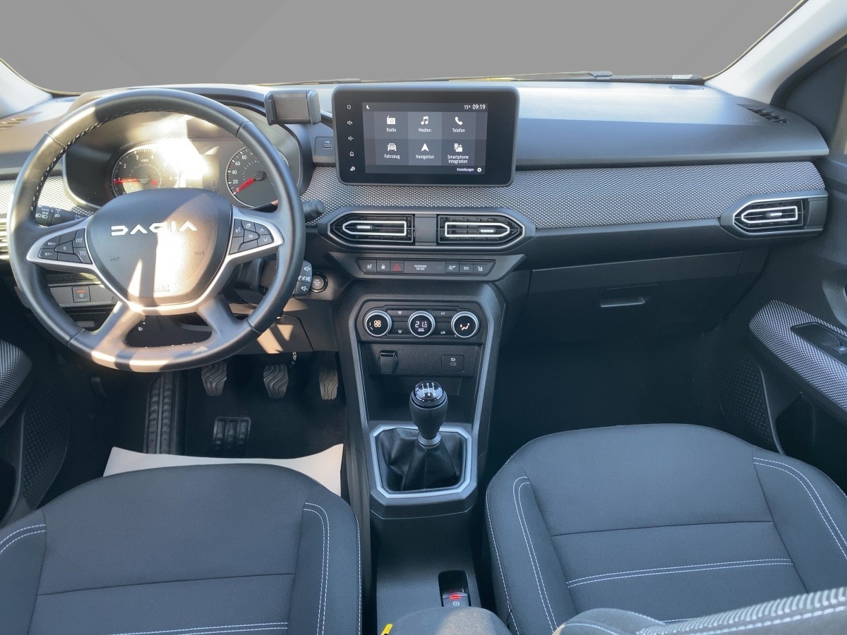 Dacia Sandero – Bild 9