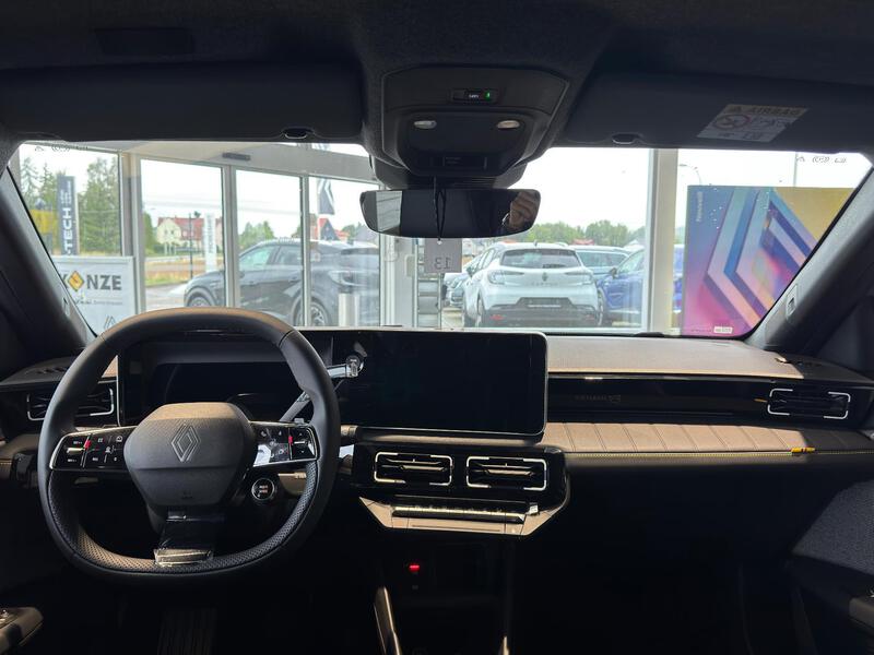 Fahrzeugabbildung R 4 E-Tech elektrisch Iconic 150 Comfort Range Bild 10 von 12