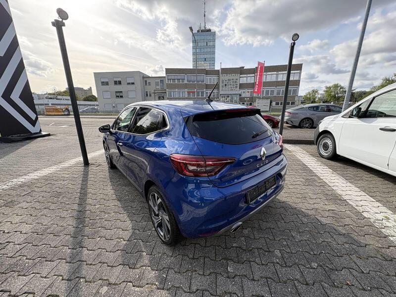 Fahrzeugabbildung Clio V 1.0 TCe 100 Intens Bild 6 von 18