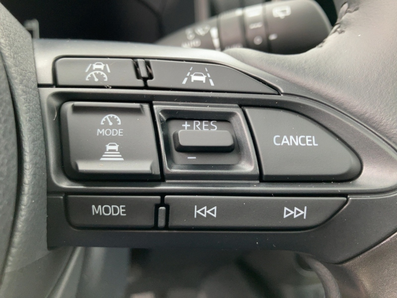 Mazda 2 Hybrid