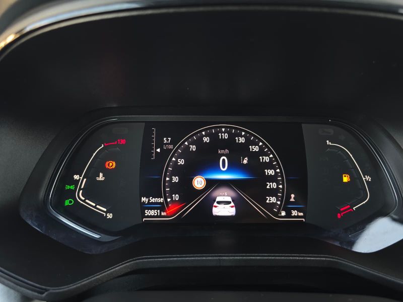 RENAULT Clio 2023 — imagine 43