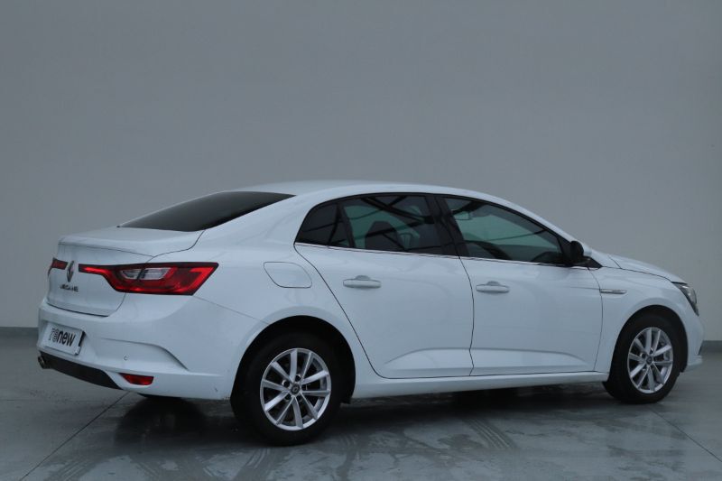 RENAULT Megane 2018 — imagine 2