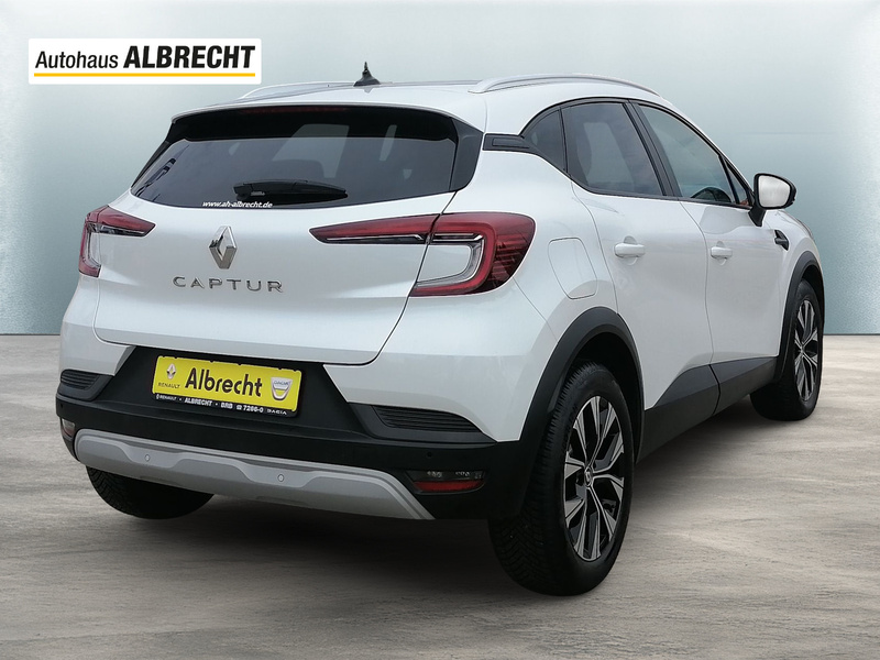 Fahrzeugabbildung Captur 1.3 TCe 140 Mild-Hybrid Bild 12 von 15