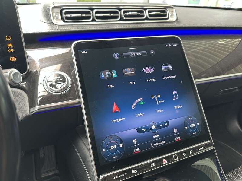 Mercedes-Benz S 400