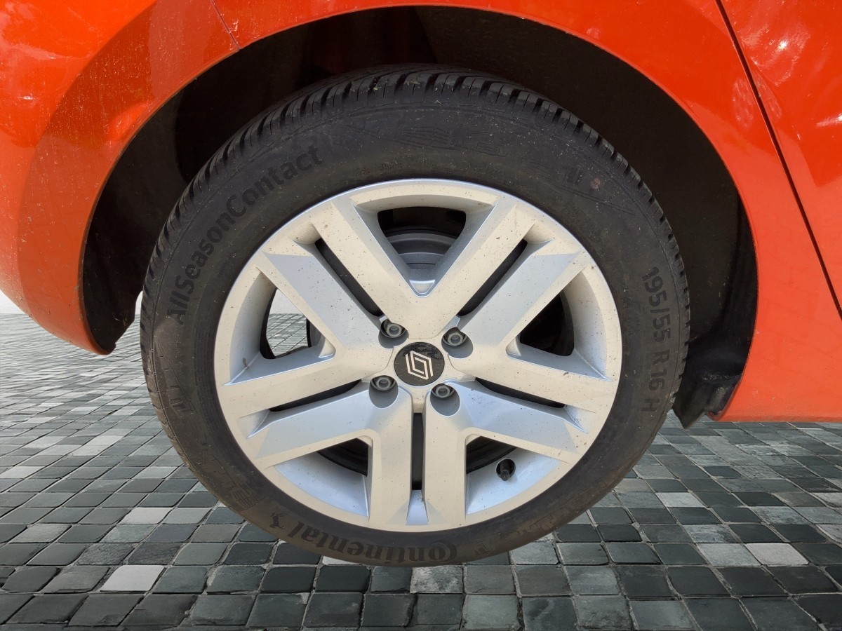 Renault Clio – Bild 11
