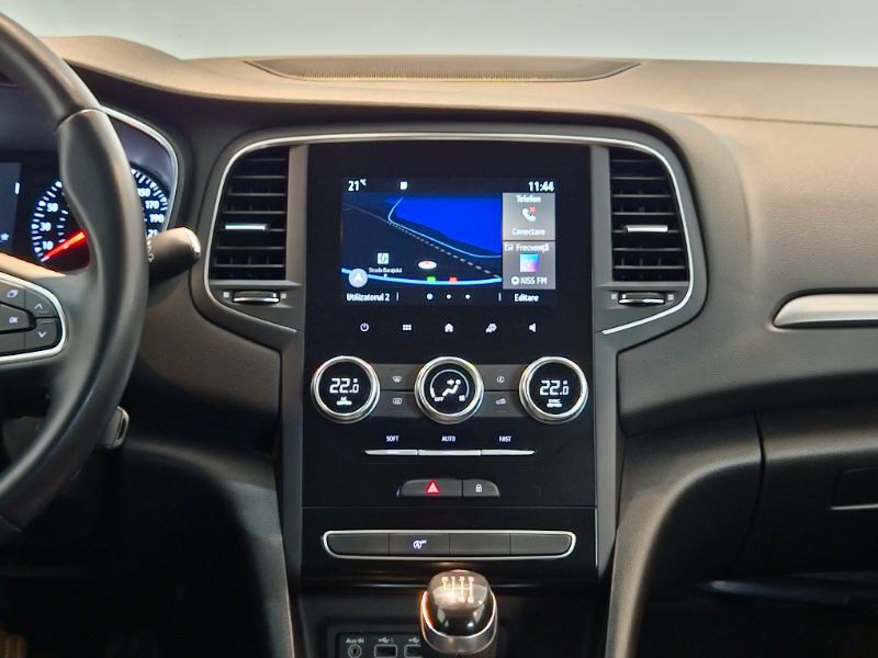 RENAULT Megane 2022 — imagine 40