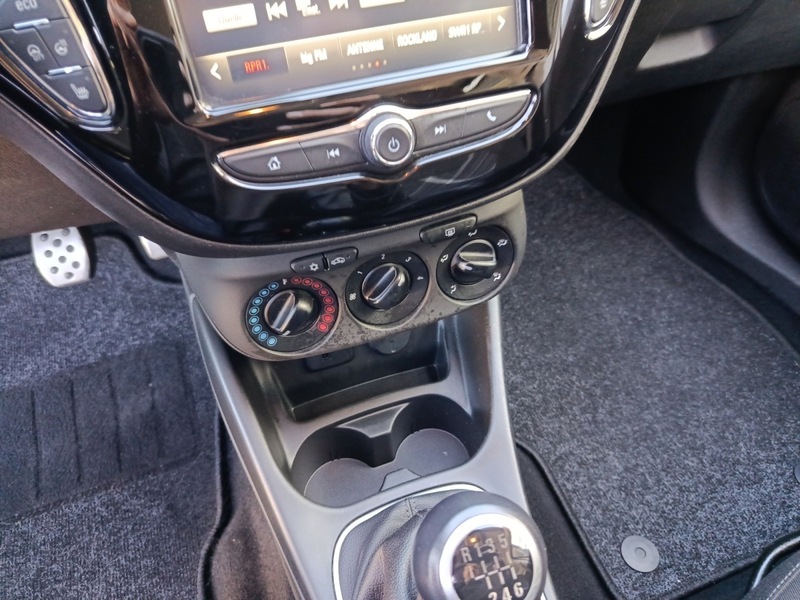 Fahrzeugabbildung Corsa 1.0 Turbo Color Edition ecoFlex Bild 10 von 17