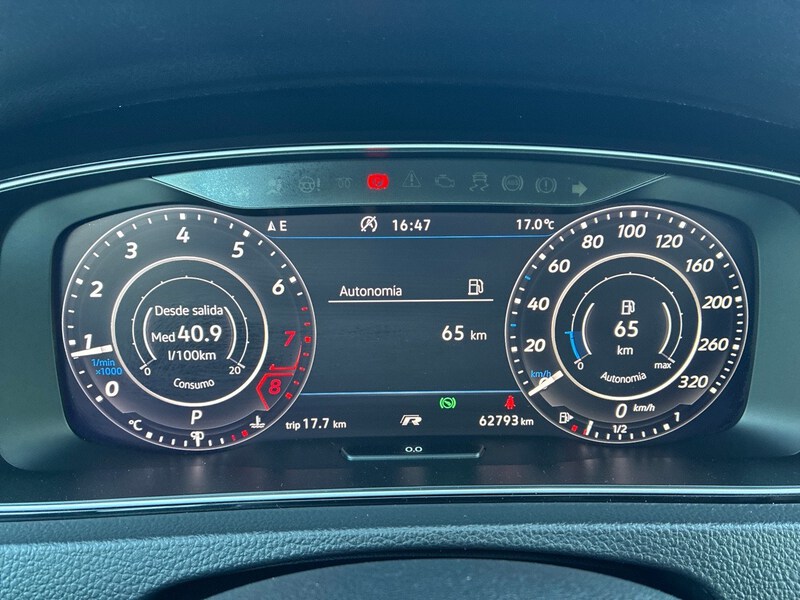 Volkswagen Golf VII