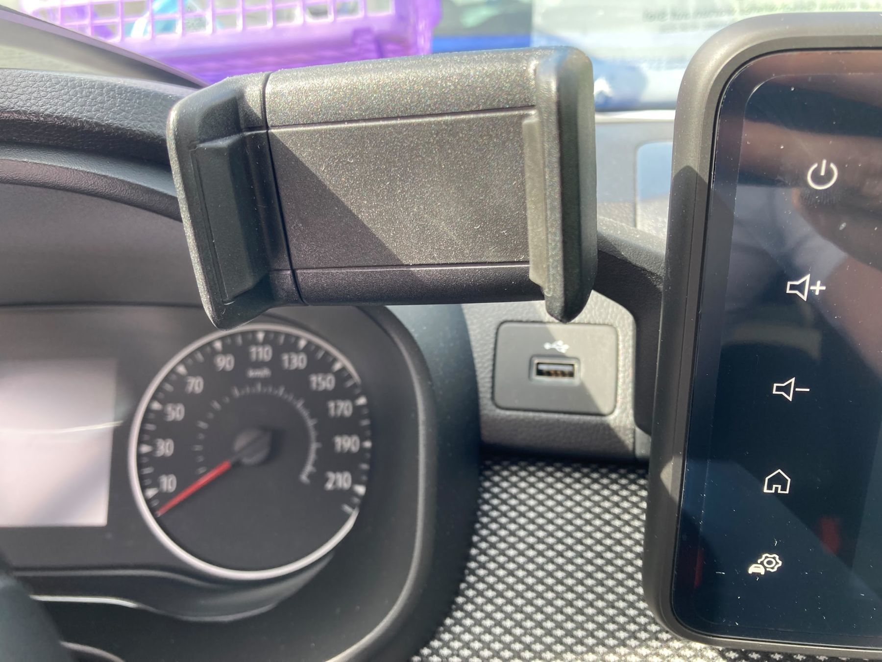Dacia Sandero – Bild 18