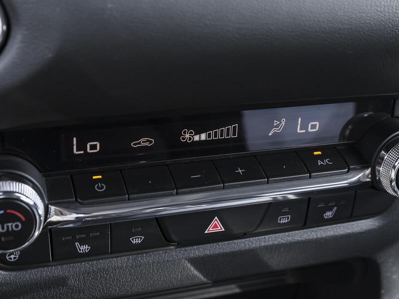 Fahrzeugabbildung CX-30 NAVI SHZ PDC BT Bild 10 von 15