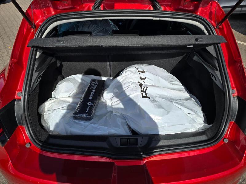 Fahrzeugabbildung Megane IV INTENS TCe 140 Bild 16 von 20