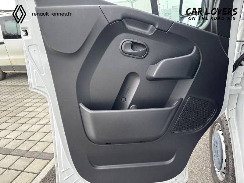 Renault Master III