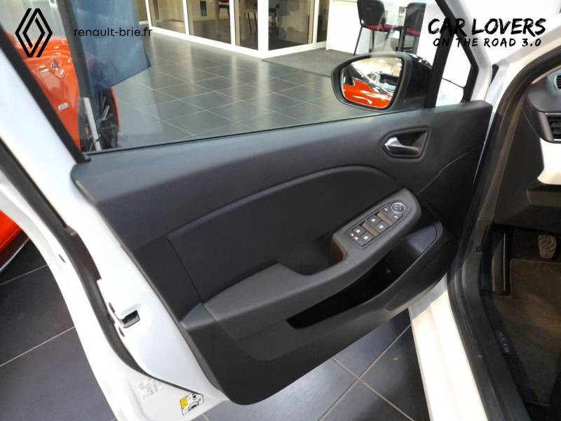 Renault Clio V