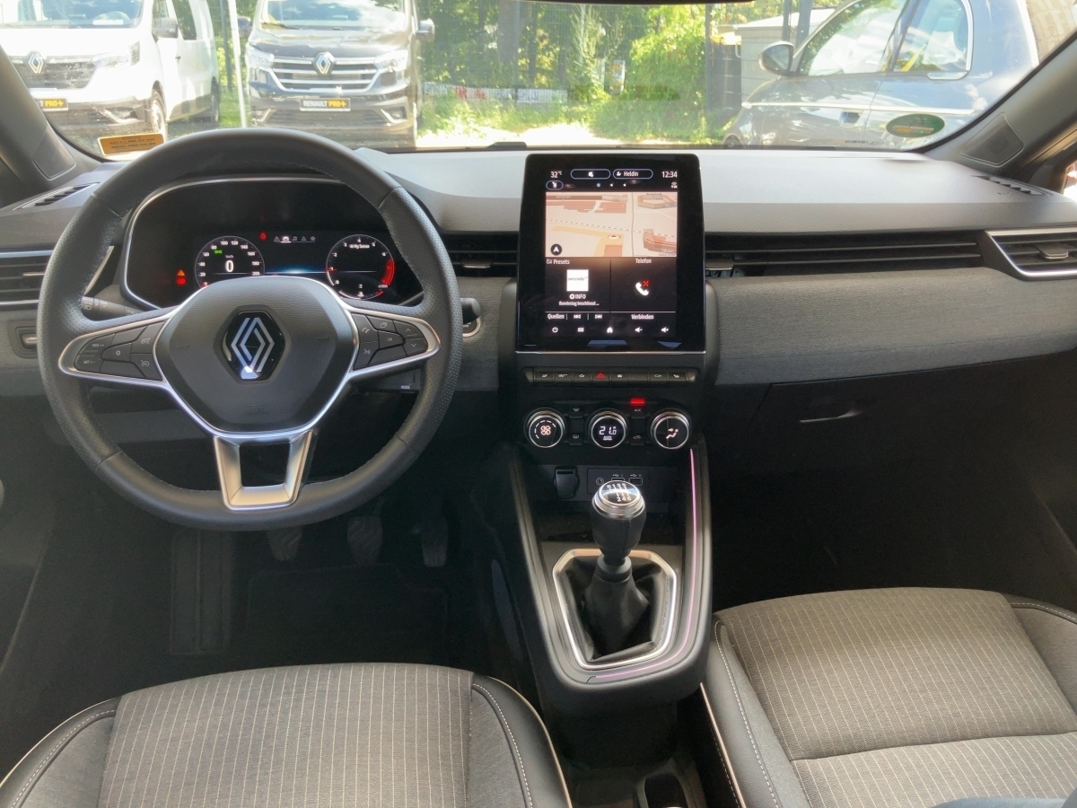 Renault Clio – Bild 18