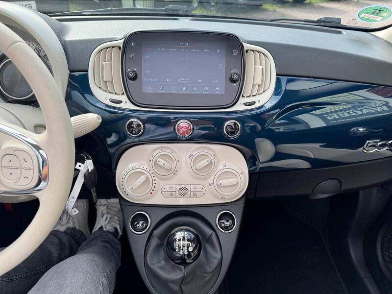 Fahrzeugabbildung 500C KLIMA*CARPLAY*PDC Bild 16 von 20