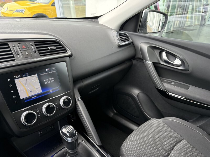 Fahrzeugabbildung Kadjar  ZEN TCe 140 GPF Bild 5 von 10