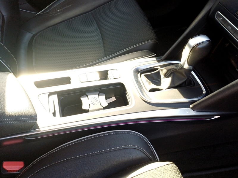 Fahrzeugabbildung Megane IV Grandtour BOSE-Edition Bild 17 von 17