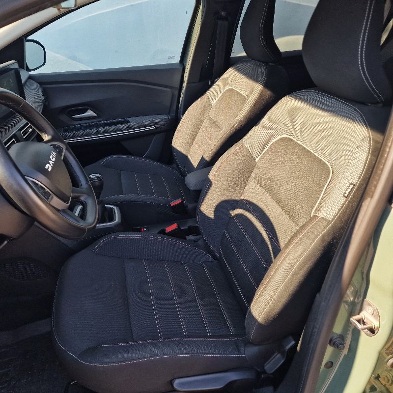 DACIA Jogger 2023 — imagine 42