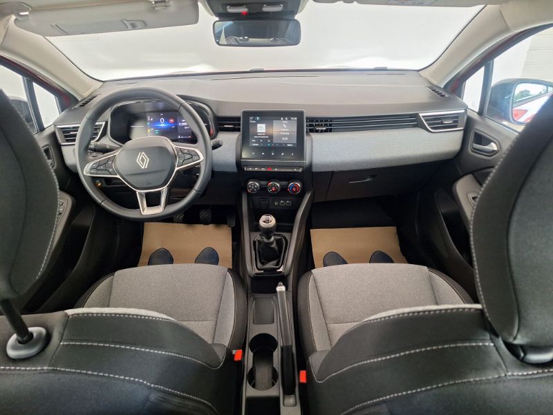 RENAULT Clio 2024 — imagine 11