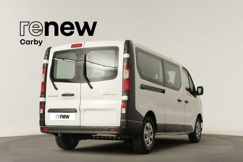 RENAULT Trafic Trafic 2.0 Blue dCi L2 Grand Equilibre — photo 3