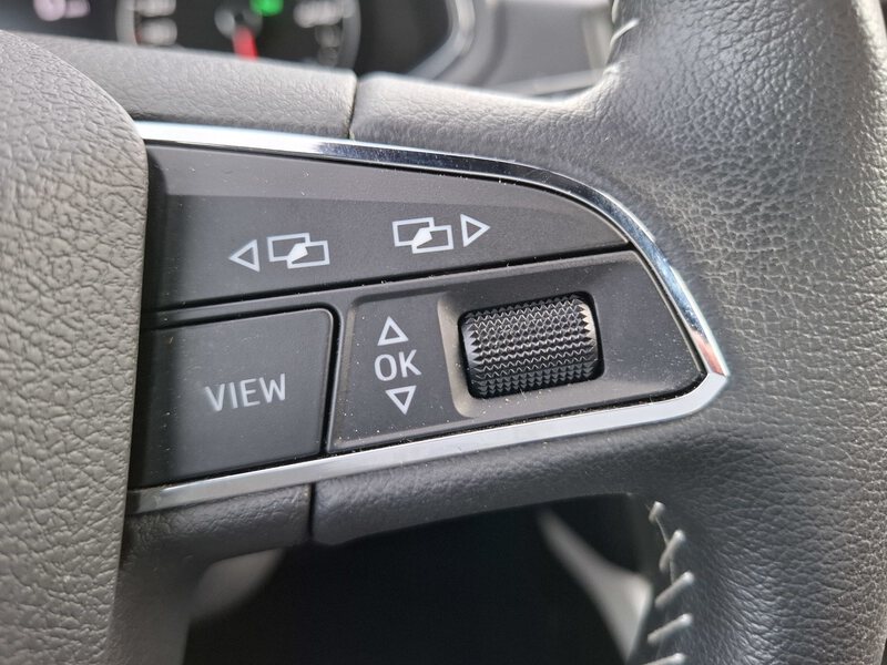 Fahrzeugabbildung Arona 1.0 TSI (115 PS) Xcellence 7-Gang DSG Bild 20 von 44