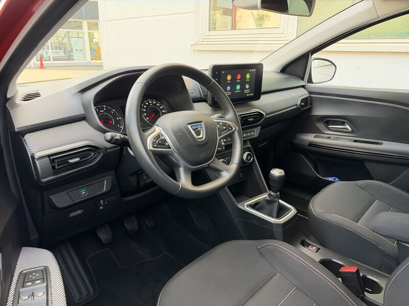 Fahrzeugabbildung Jogger Navi PDC Bild 10 von 20
