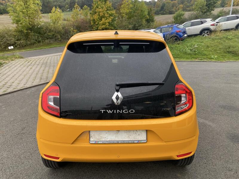Fahrzeugabbildung Twingo Techno Electric Bild 6 von 10