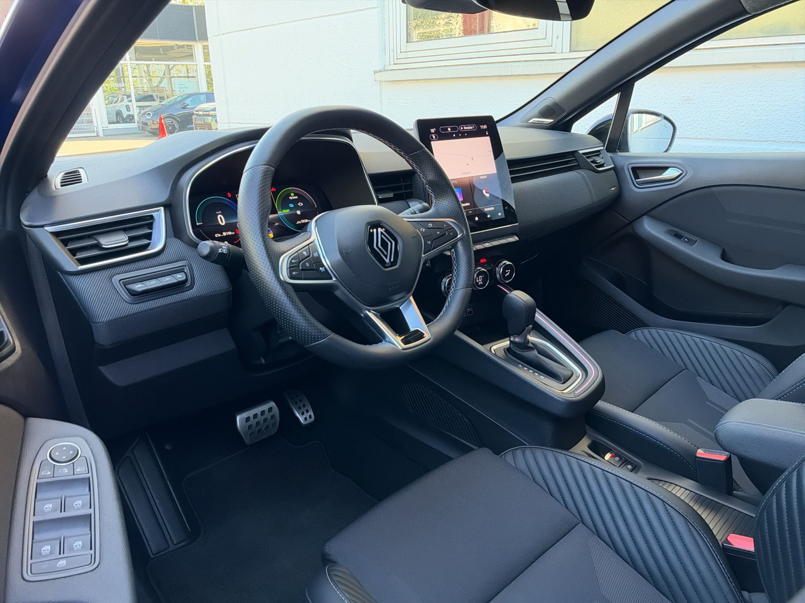 Renault Clio – Bild 10