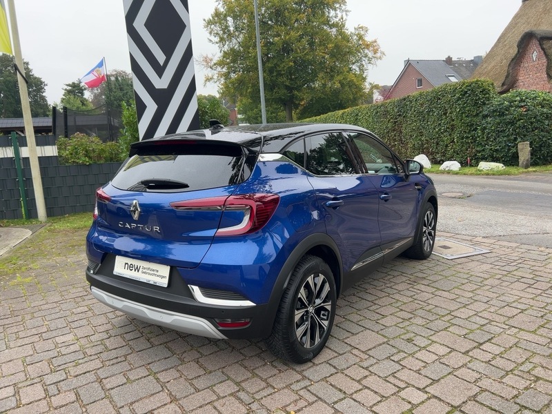 Fahrzeugabbildung Captur TCe 140 EDC Mild-Hybrid Techno *Automatik* Bild 4 von 15