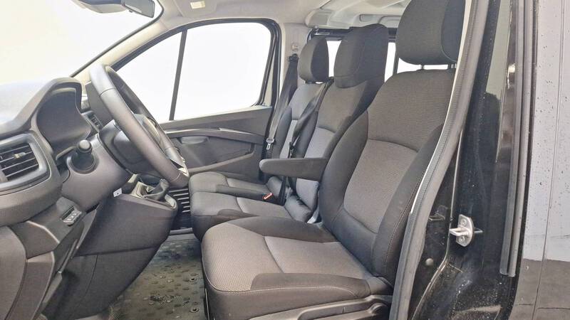 Renault Trafic Combi