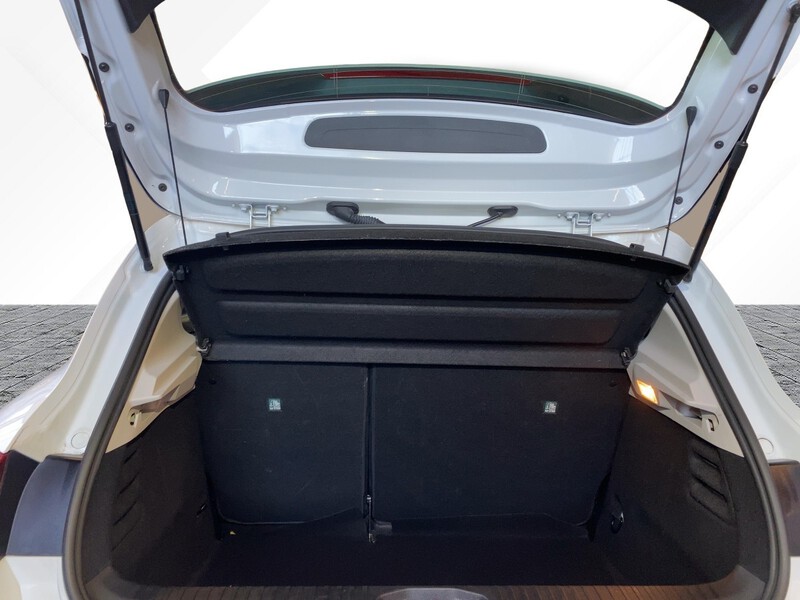 Fahrzeugabbildung Clio EQUILIBRE SCe 65 Bild 6 von 19