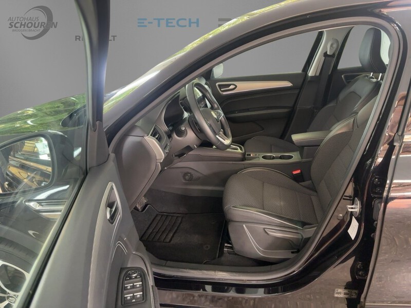 Fahrzeugabbildung Arkana 1.3 TCe 140 Mild-Hybrid Techno Bild 12 von 30