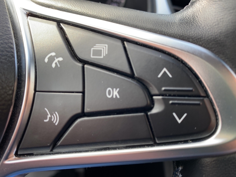 Fahrzeugabbildung Captur ZEN TCe 90 Bild 21 von 21