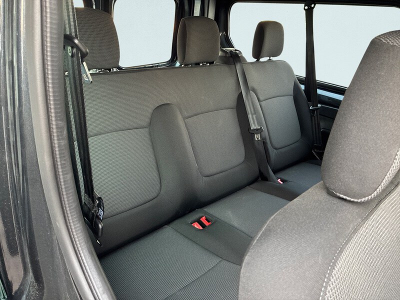 Renault Trafic Combi