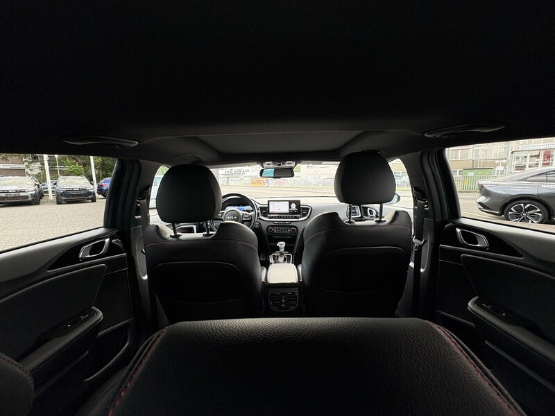 Kia ProCeed
