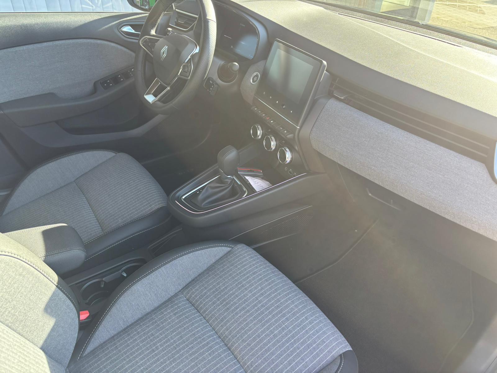 Renault Clio – Bild 12