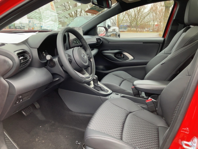 Mazda 2 Hybrid