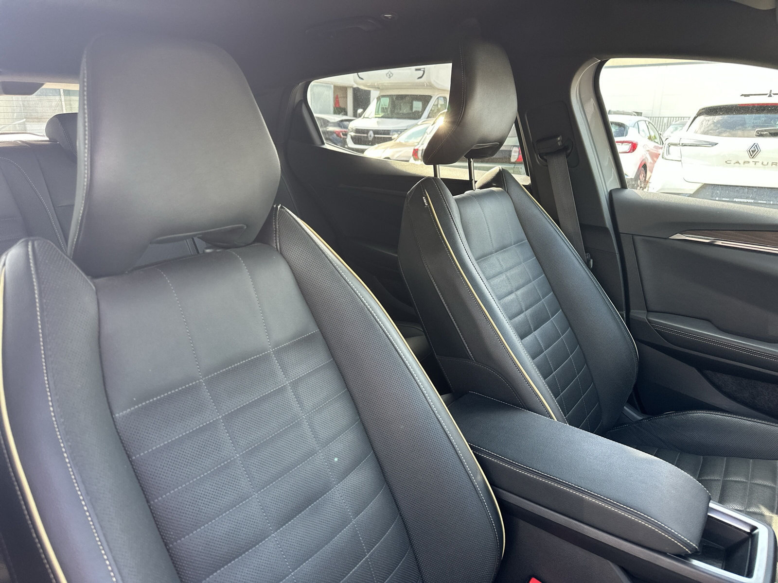Renault Megane E-TECH – Bild 12